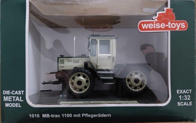 MB Trac 1100 Distelgroen (1987-1991) op Cultuur Banden