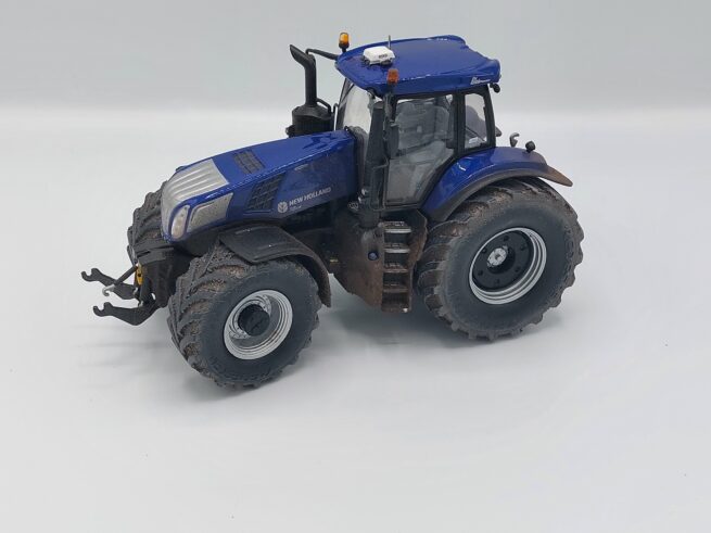 New Holland T8.435 Blue Power met Stoflook & Vredestein Banden