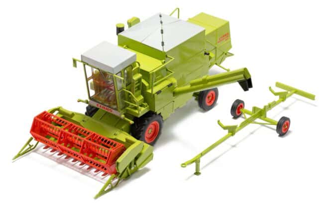 Claas Dominator 85 (met cabine) Combine
