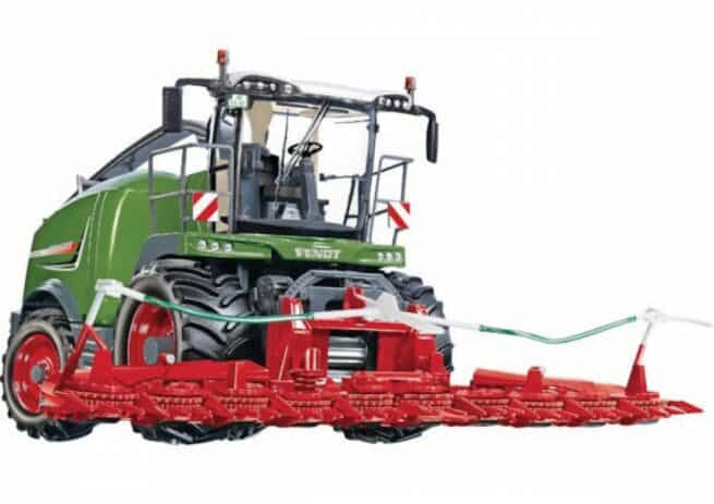 Fendt Katana 85 Hakselaar met Gras en Maisbek