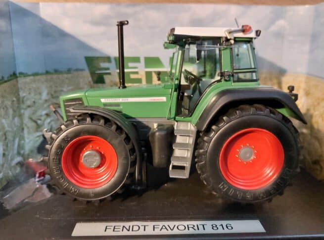 Fendt Favorit 824 Turboshift