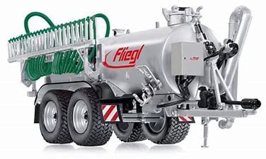 Fliegl VFW 18000L Profiline Vacuumtank met 15M Graslandbemester