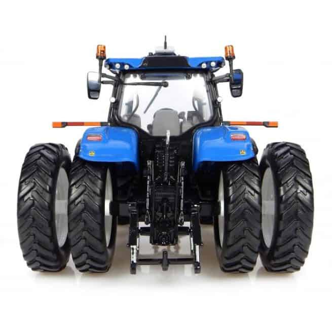 New Holland T7.225 met Dubbellucht ( US Versie)