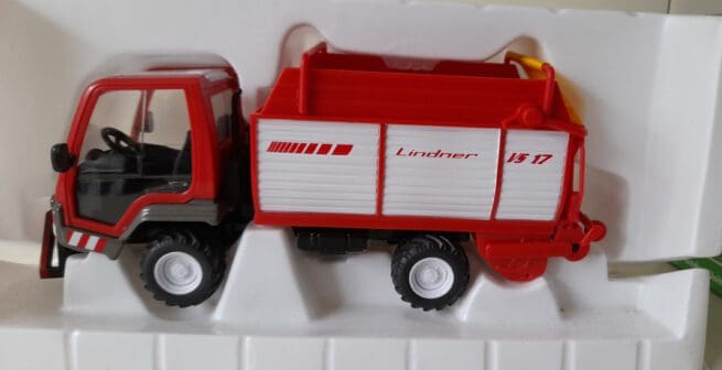 Lindner Unitrac Ladewagen