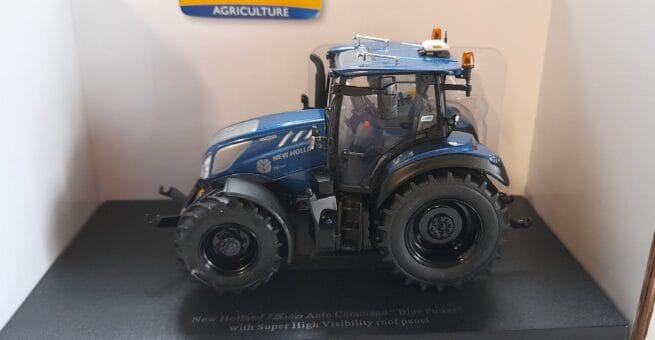 New Holland T5.140 Blue Power Low Cab Panorama