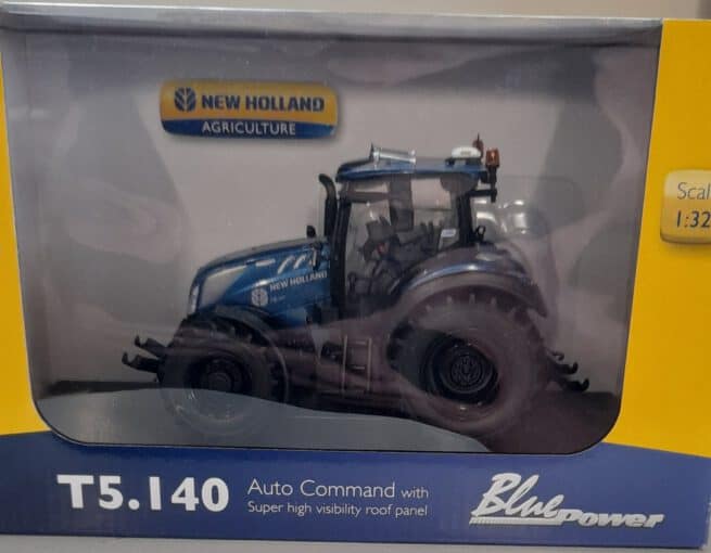 New Holland T5.140 Blue Power Low Cab Panorama