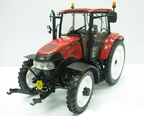 Case Farmall 115U op Cultuurwielen
