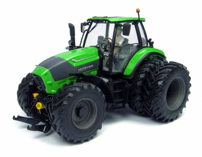Deutz Fahr 7250 TTV met Dubbellucht