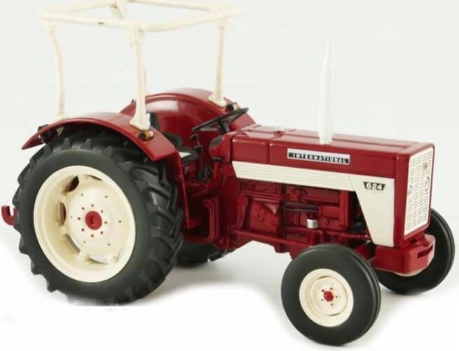 International 624 2WD ROPS
