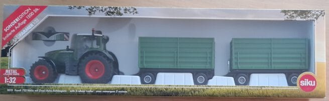 Fendt 722 Vario met 2 Graankarren