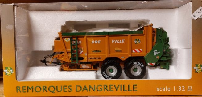 Remorques Dangreville ETB 15000 Meststrooier