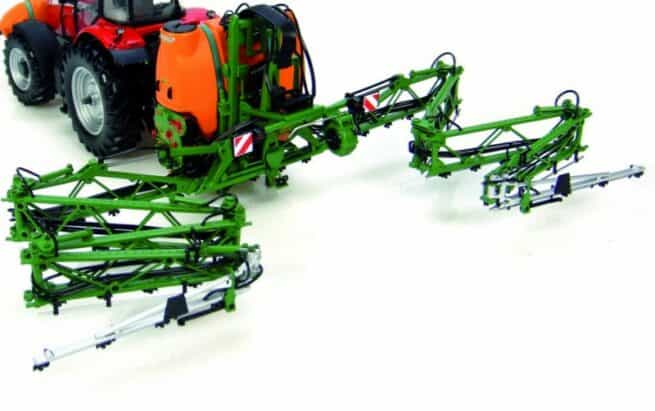 Amazone UF 1801 Veldspuit met FT 1001 Fronttank