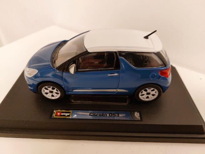 Citroen DS3 Blue