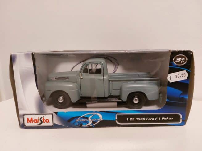 Ford F-1 Pick-up Gray