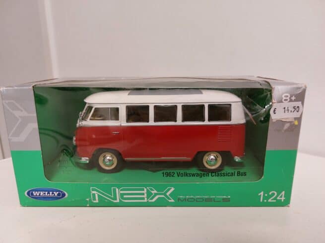 Volkswagen Classical Bus (1962) Red/White