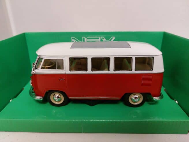 Volkswagen Classical Bus (1962) Red/White