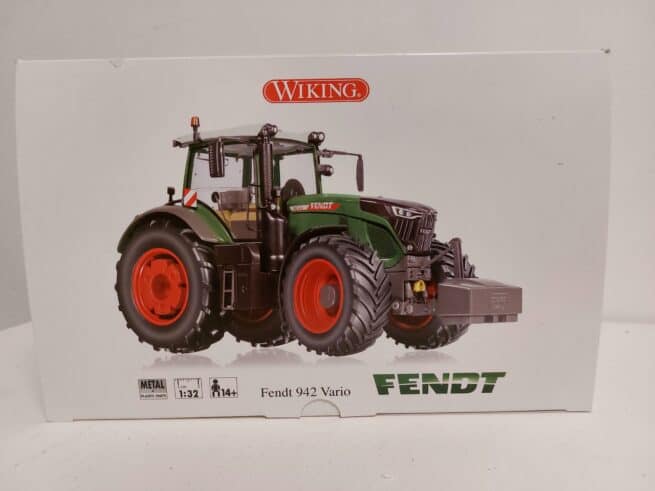 Fendt 942 Vario Black met Zwarte Velgen