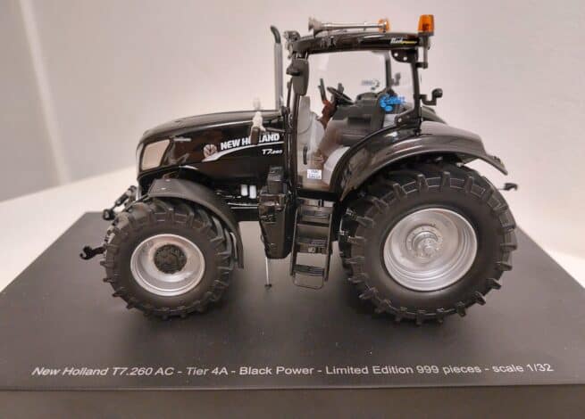 New Holland T7.260 AC-Tier 4A Black Power (Verbouwd) ROS