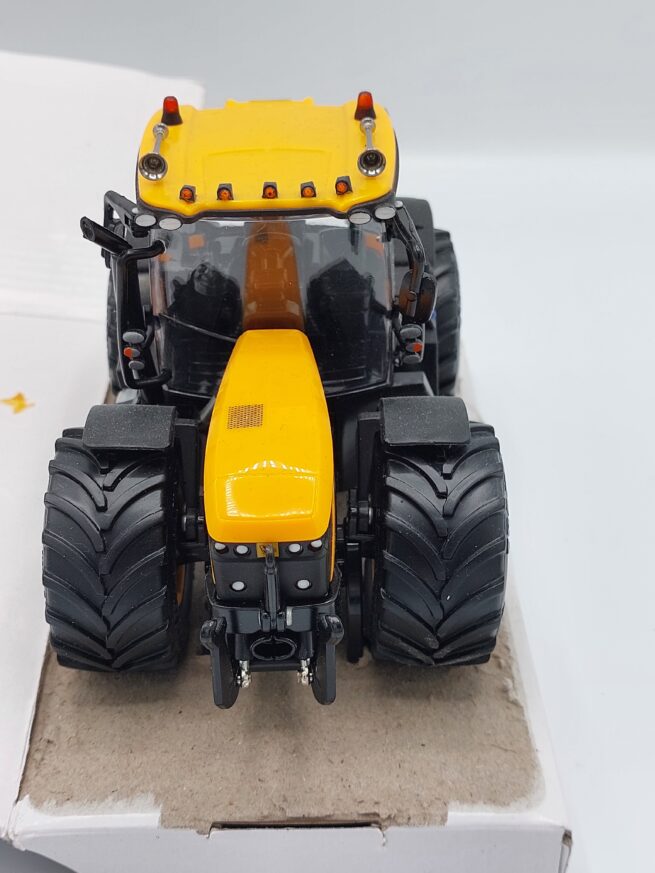 JCB Fastrac 4220 (Verbouwd)