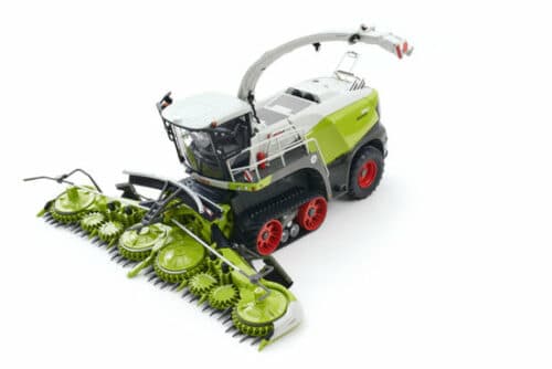 Claas 990 Terra Trac met Orbis 900 en Transportbescherming