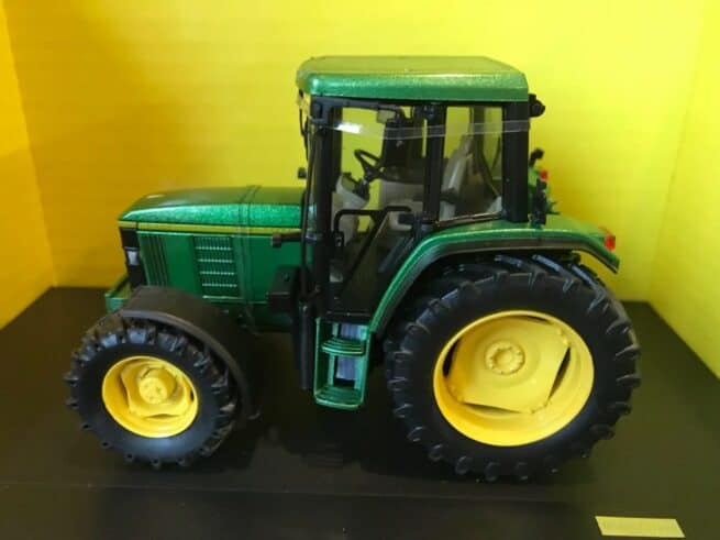 John Deere 6400 Schuco