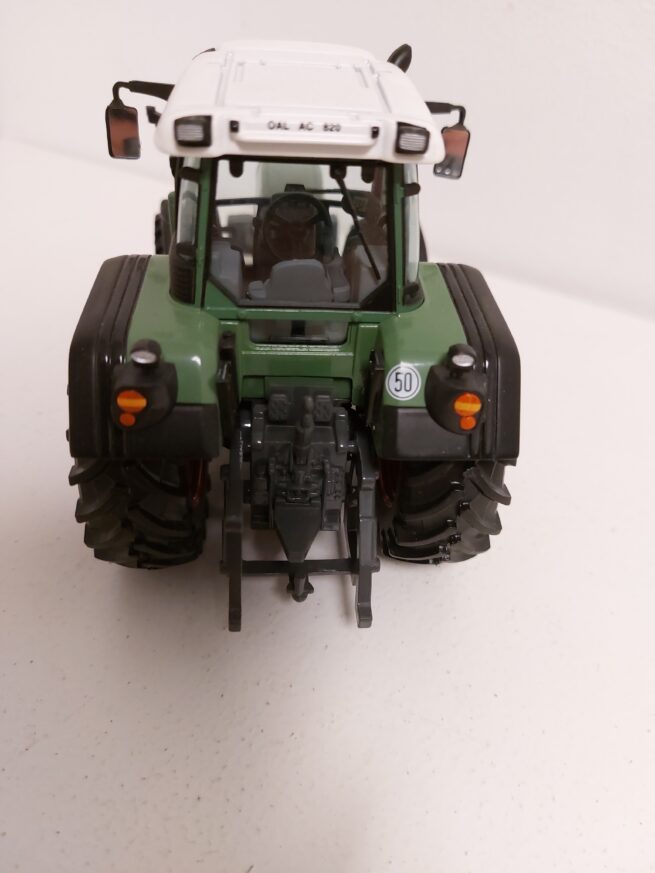 Fendt 820 Vario