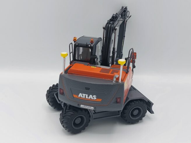Atlas 160W Wielkraan op Nokian Banden (Verbouwd)