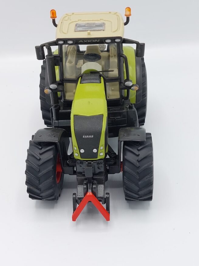 Claas Axion 850