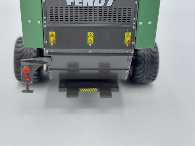 Fendt 2900 V Ronde Balen Pers (Schade) UH2658