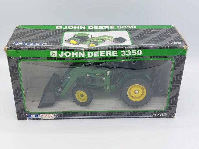 John Deere 3350 met Voorlader