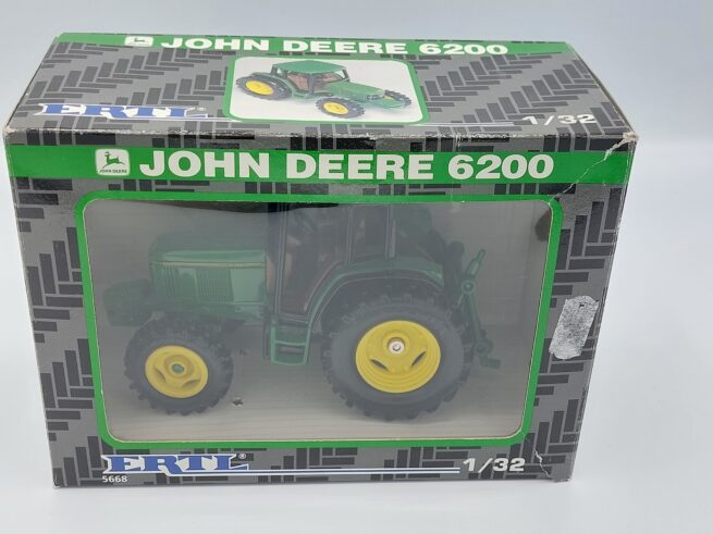 John Deere 6200 ERTL5668