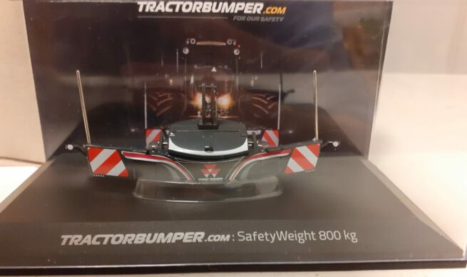 Tractorbumper Safety Weight 800 Kg Grijs (Massey Ferguson Logo)