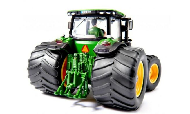 John Deere 8360R met Terra Banden Agritechnica 2015 SK3272