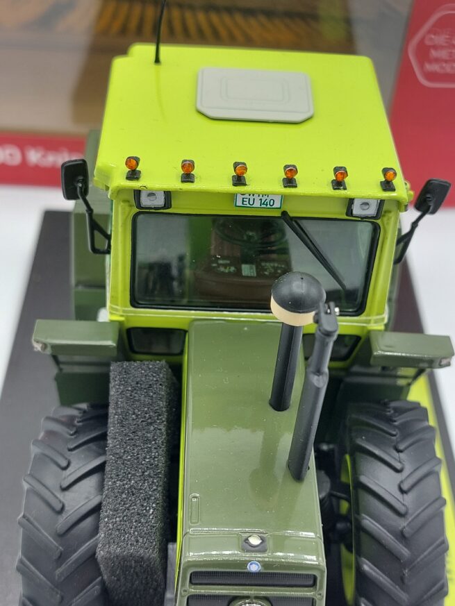 MB Trac 1300 Knicknase (Aangepast)