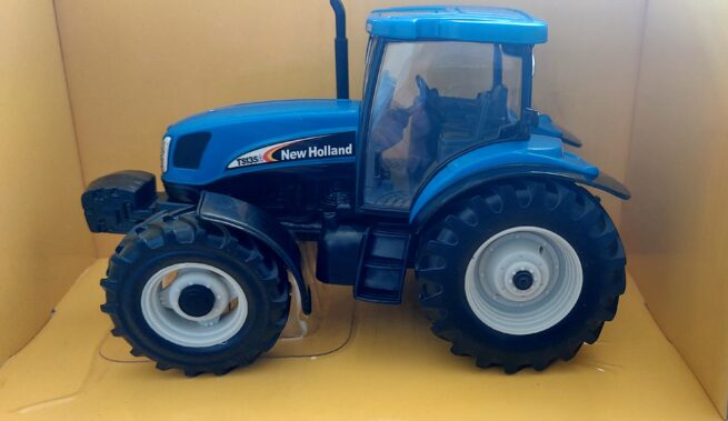 New Holland TS135A BR40848